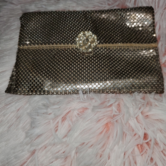Whiting Davis Antique Clutch - Picture 1 of 3